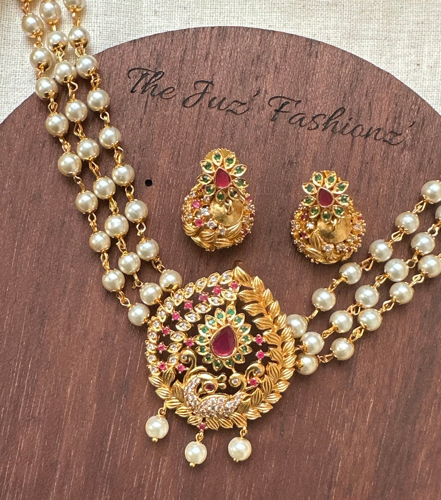 Pearl choker neckset